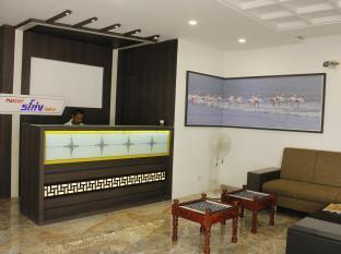 Hotel Shiv Lake Bhuj Exteriör bild